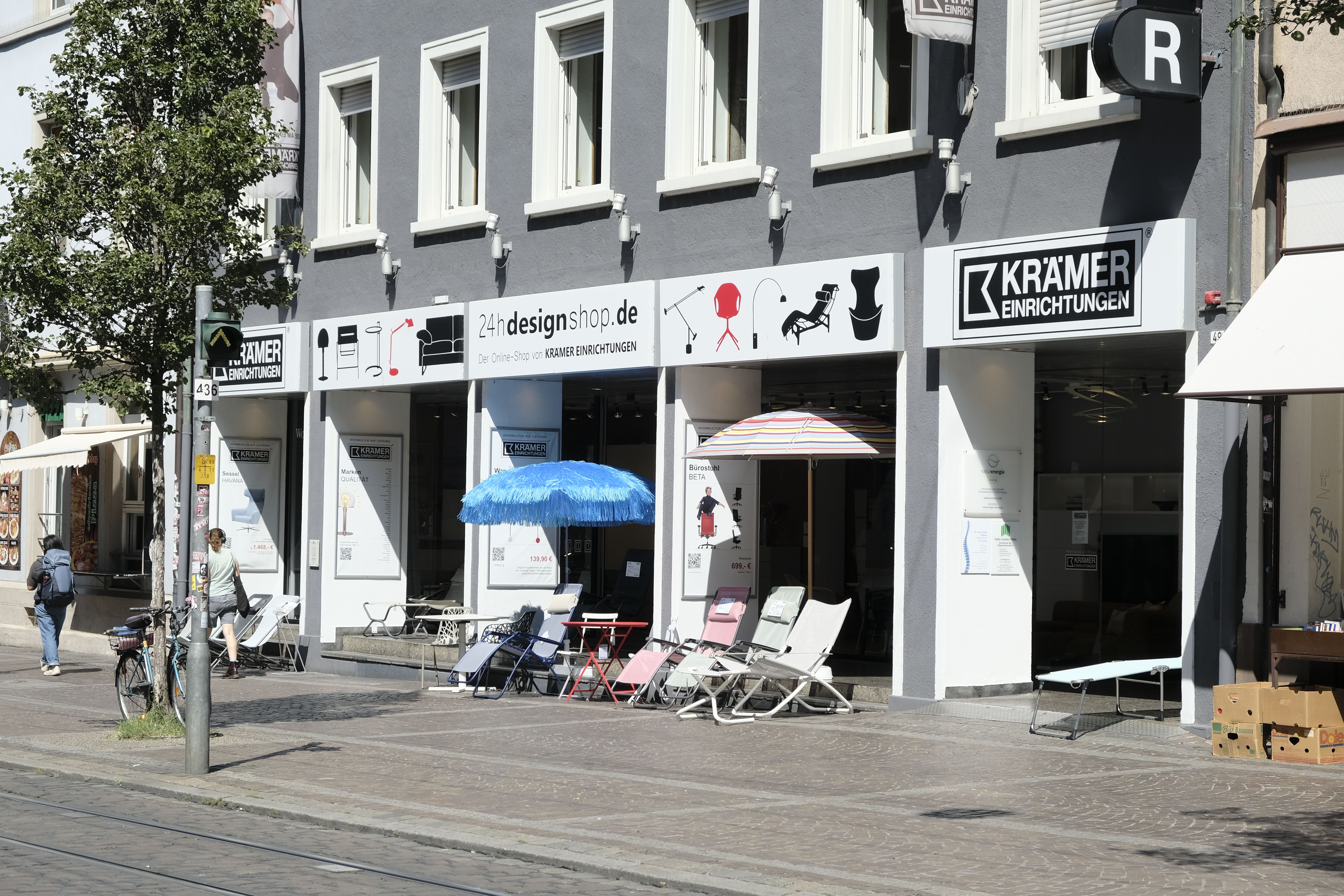 KRÄMER EINRICHTUNGEN