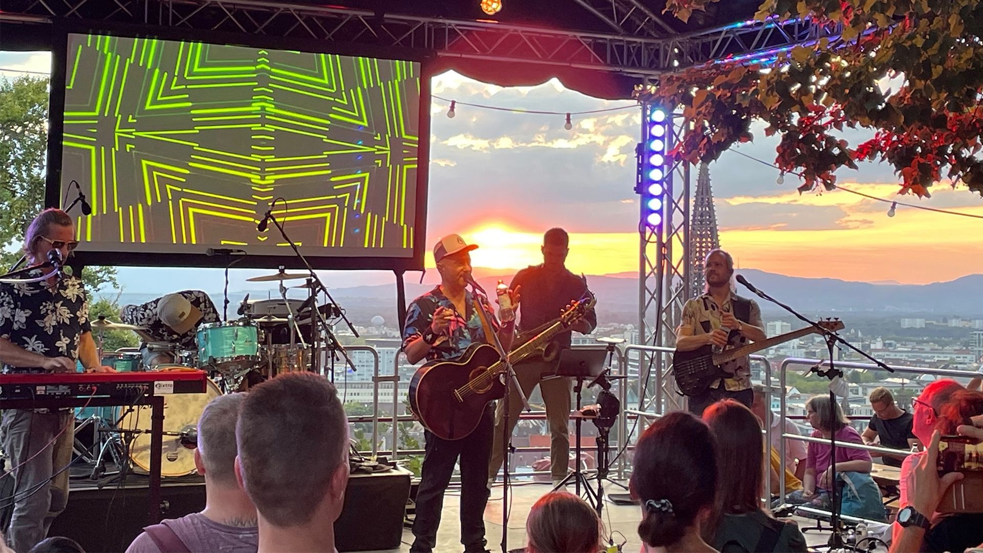 Freiburg Schlossbergfestival Musiker auf der Bühne