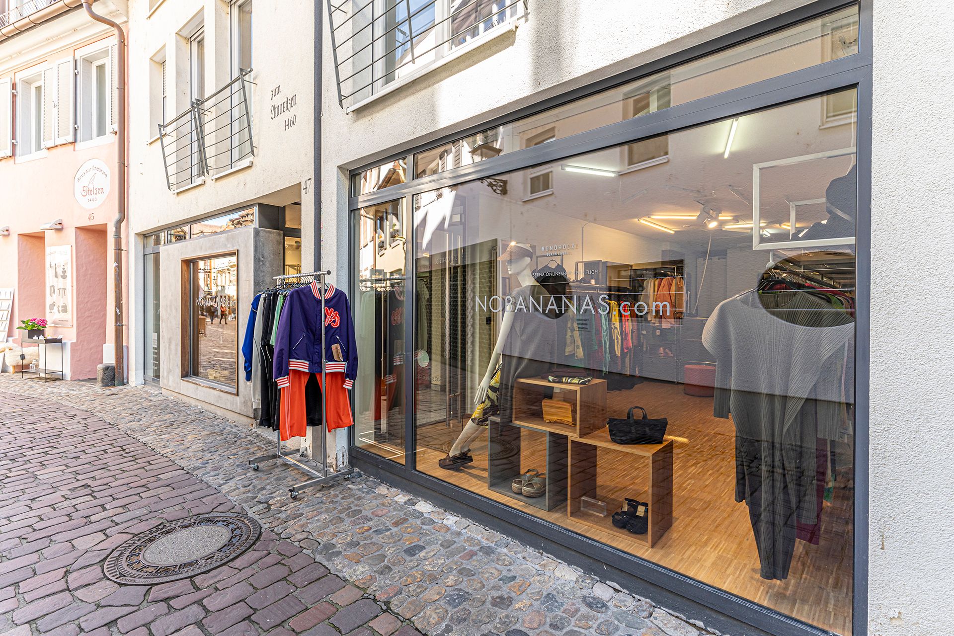 NOBANANAS Modegeschäft in der Konviktstraße