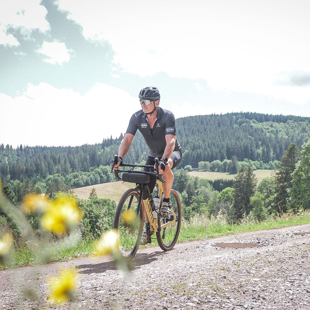 Ultra Gravel Biker bei Kirchzarten Schwarzwald