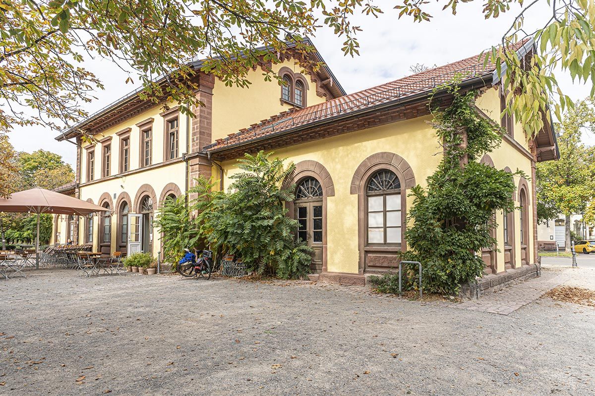 Außenansicht Alter Wiehrebahnhof