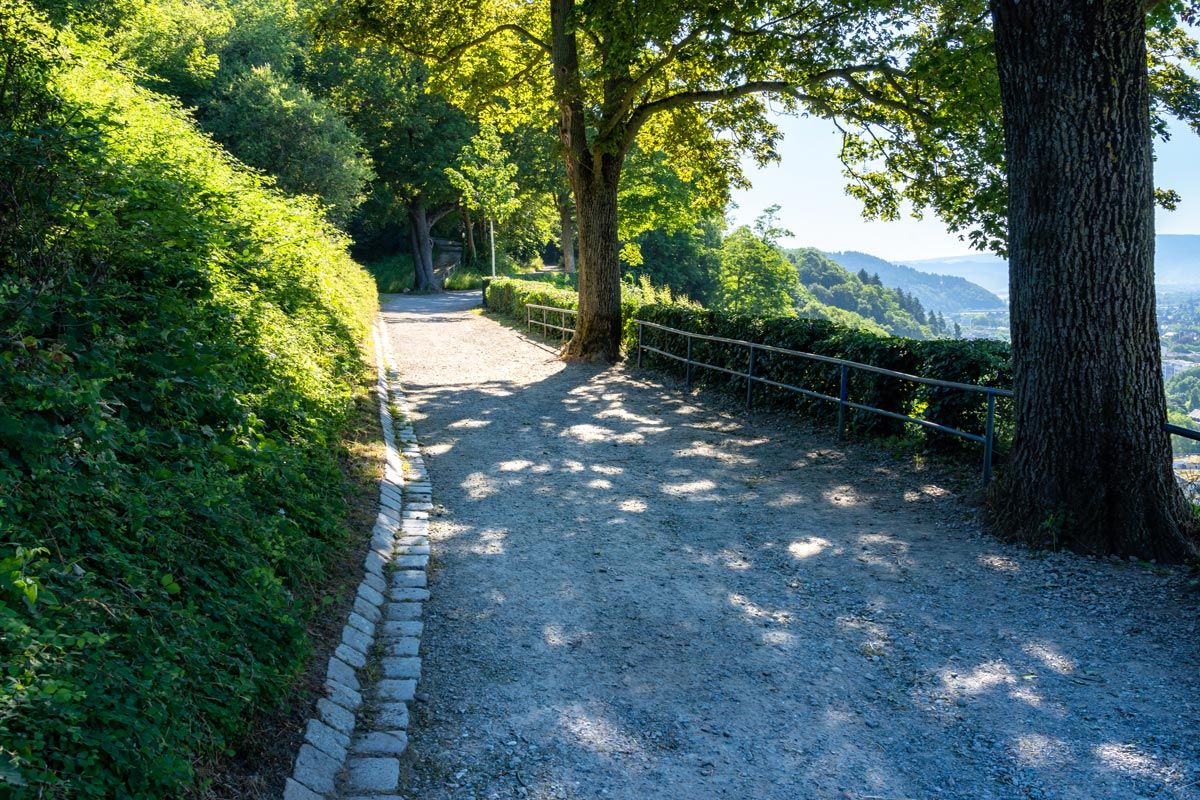 Flaniermeile auf dem Schlossberg