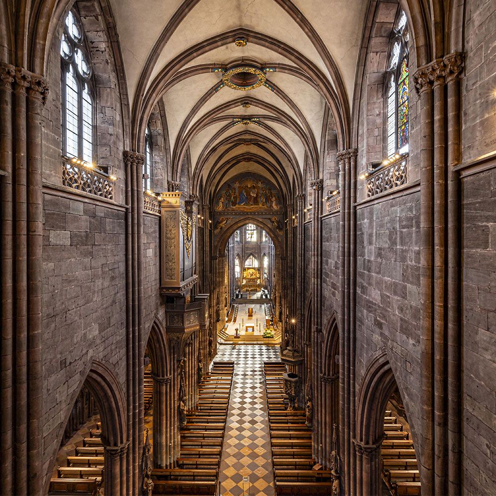 Freiburger Münster Innenansicht