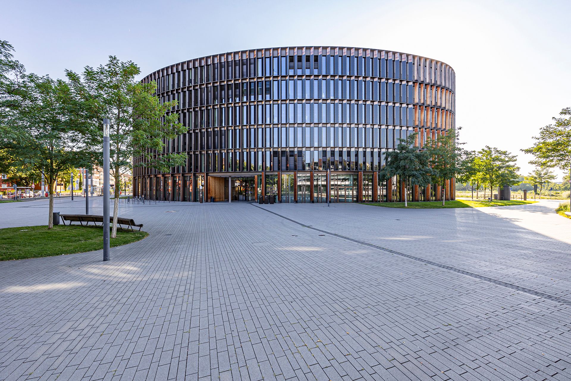 Fassade Rathaus im Stühlinger 