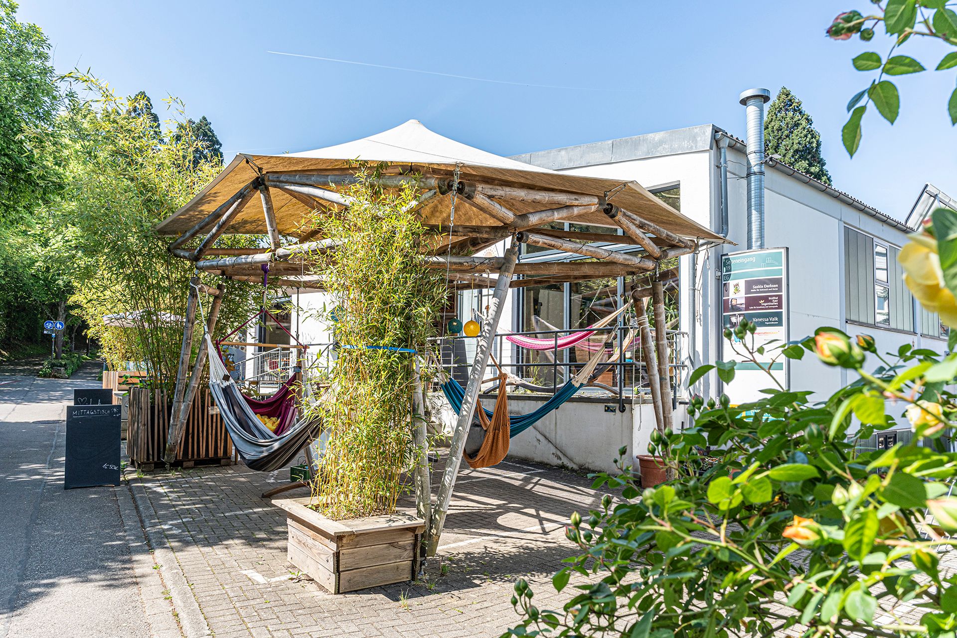 Das Café Pausenraum in Freiburg-Zähringen