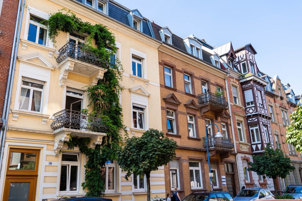 Häuserfassade im Stühlinger